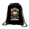 Never Underestimate A Man Who Watches The 100 And Was Born in December Drawstring Bags