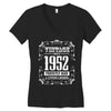 vintage made in 1952 perfectly aged a living legend Women's V-Neck T-Shirt