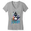who loves husky Women's V-Neck T-Shirt