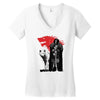 the king and the white wol Women's V-Neck T-Shirt