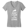 keep calm and love lions Women's V-Neck T-Shirt