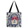 Kizil derili kiz Tote Bags