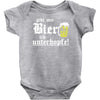 gibt mir bier ich unterhopfe  funny Baby Onesie