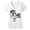 ride the wave california Women's V-Neck T-Shirt