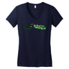 tortoise caught Women's V-Neck T-Shirt