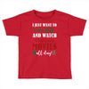 i just want to bake stuff and watch christmas movies all day Toddler T-shirt