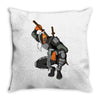 deathstroke marron Throw Pillow