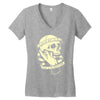 to be or not to be Women's V-Neck T-Shirt