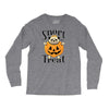halloween pug Long Sleeve Shirts