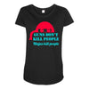guns dont kill people Maternity Scoop Neck T-shirt