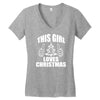 this girl loves christmas Women's V-Neck T-Shirt
