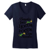 pumpkin spice hocus pocus and cozy sweaters Women's V-Neck T-Shirt