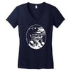 god save the quinn Women's V-Neck T-Shirt