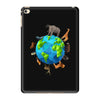 animal polygon around the planet iPad Mini 4