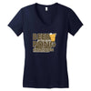 beer pong Women's V-Neck T-Shirt