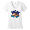 mom knows best Women's V-Neck T-Shirt