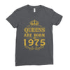 queens are born in 1975 Ladies Fitted T-Shirt