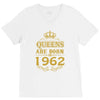 queens are born in 1962 V-Neck Tee