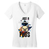 who loves pugs Women's V-Neck T-Shirt