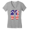 paire de tongues am&eacute;ricaine Women's V-Neck T-Shirt