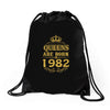 queens are born in 1982 Drawstring Bags