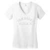 tom brady g.o.a.t. Women's V-Neck T-Shirt