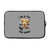 i do it for the pizza Laptop sleeve