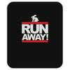 run away rabbit Mousepad