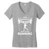 who loves running1 Women's V-Neck T-Shirt