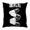 akira pill Throw Pillow