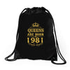 queens are born in 1981 Drawstring Bags