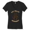 los pollos hermanos Women's V-Neck T-Shirt