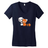 panda hug Women's V-Neck T-Shirt