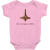 un totem Baby Onesie