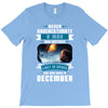 Never Underestimate A Man Who Watches Lost in Space And Was Born in De T-Shirt
