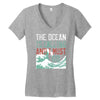 the ocean is calling Women's V-Neck T-Shirt