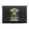 Never Underestimate A Man Who Watches Breaking Bad And Was Born in Accessory Pouches