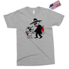 cat vs mouse Exclusive T-shirt