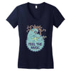 feel the music Women's V-Neck T-Shirt