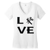 love hairstylist Women's V-Neck T-Shirt