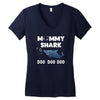 Mommy Shark Doo Women's V-Neck T-Shirt