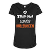 this girl loves halloween Maternity Scoop Neck T-shirt