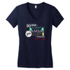 do more makes you happy skateboard Women's V-Neck T-Shirt