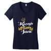 kings are born in june Women's V-Neck T-Shirt