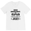 never underestimate an old man who was born in july V-Neck Tee