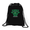 never underesmate irish queen Drawstring Bags