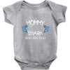 mommy shark doo doo doo Baby Bodysuit