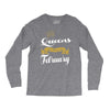 queens are born in february Long Sleeve Shirts