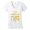 kings are born in 1975 Women's V-Neck T-Shirt