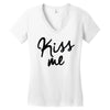 kiss me Women's V-Neck T-Shirt